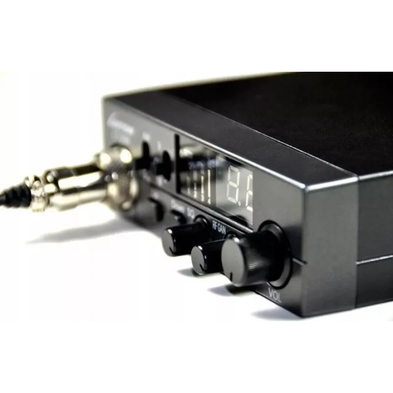 Emisora de CB Luiton LT-298 ASQ AM/FM conector de mechero Negra