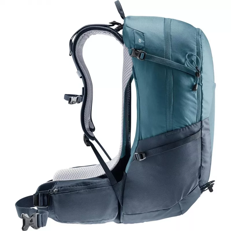 Mochila de senderismo DEUTER Futura 27 — 27 l de capacidad, modelo 340032113740