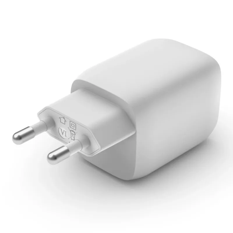 Cargador Belkin WCH013vfWH de interior con carga rápida AC para portátil, smartphone y tablet