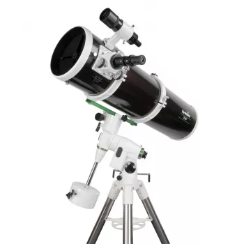 Telescopio Skywatcher BKP 2001 EQ5 con extractor Crayford 200/1000