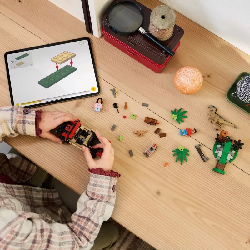 Set de construcción LEGO Jurassic World 76972 Raptor Off-Road Escape, 285 piezas, 2 minifiguras, edad 6+