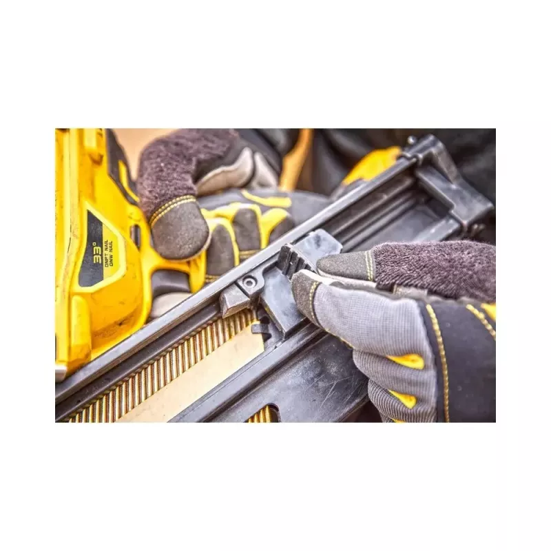 DeWALT DCN930N-XJ 18V XR clavadora inalámbrica sin escobillas, 33°, 64–90 mm, sin batería ni cargador