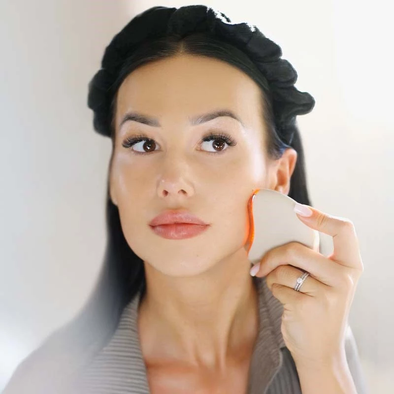 Neno Beauty AURI dispositivo reafirmante facial y de cuello 5 en 1