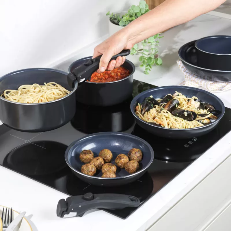 Juego de ollas Russell Hobbs RH03321EU7 — 8 piezas, antiadherente, apto para lavavajillas