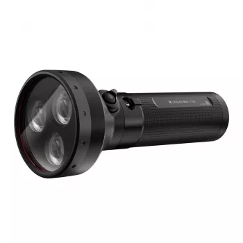 Linterna de mano Ledlenser P18R negra, recargable 1000 lm, IP68, alcance 600 m, batería 18650