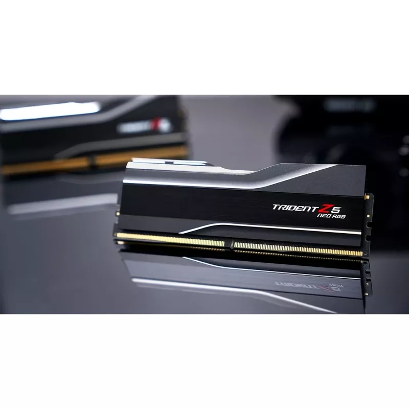 G.Skill Trident Z5 Neo RGB - DDR5 - Kit - 32GB: 2 x 16GB - DIMM 288-PIN - 6400 MHz / PC5-51200 - CL32 - on-die ECC - negro mate (F5-6400J3239G16GX2-T