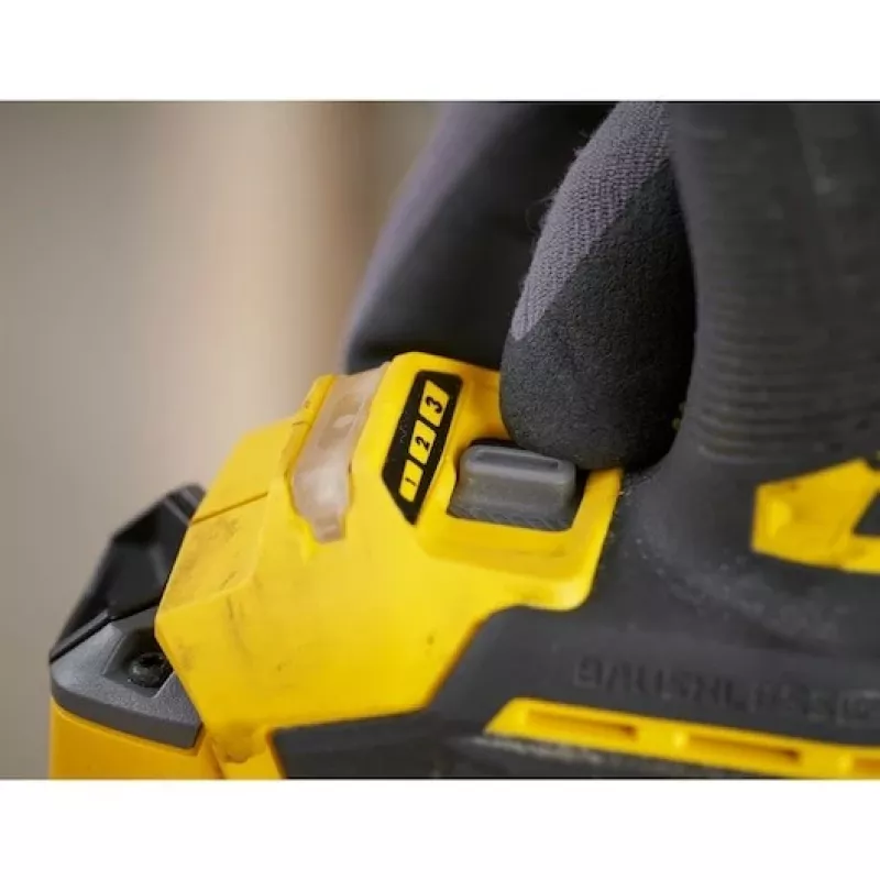 Llave de impacto Stanley FATMAX SFMCF830B-XJ 3200 rpm negro amarillo