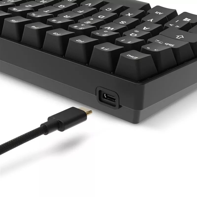 Teclado gaming mecánico Sharkoon Skiller SGK50S3 PBT negro amarillo RGB
