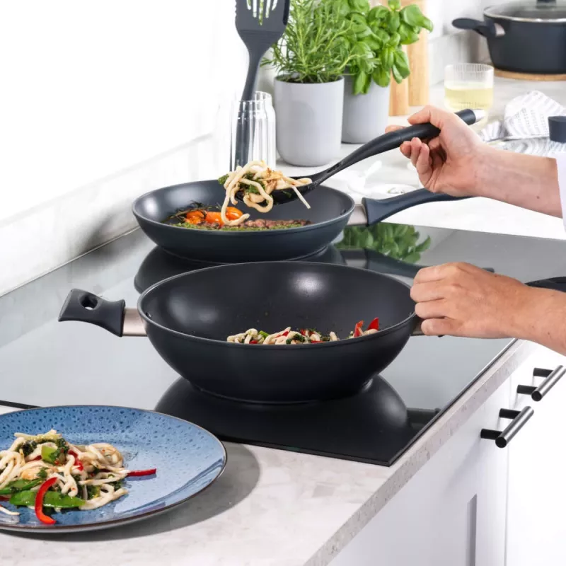 Wok Salter BW12267EU7 28 cm antiadherente, apto para inducción