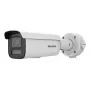Hikvision Pro Series 4MP AcuSense Cámara de red tipo bullet varifocal motorizada con luz estroboscópica y aviso sonoro