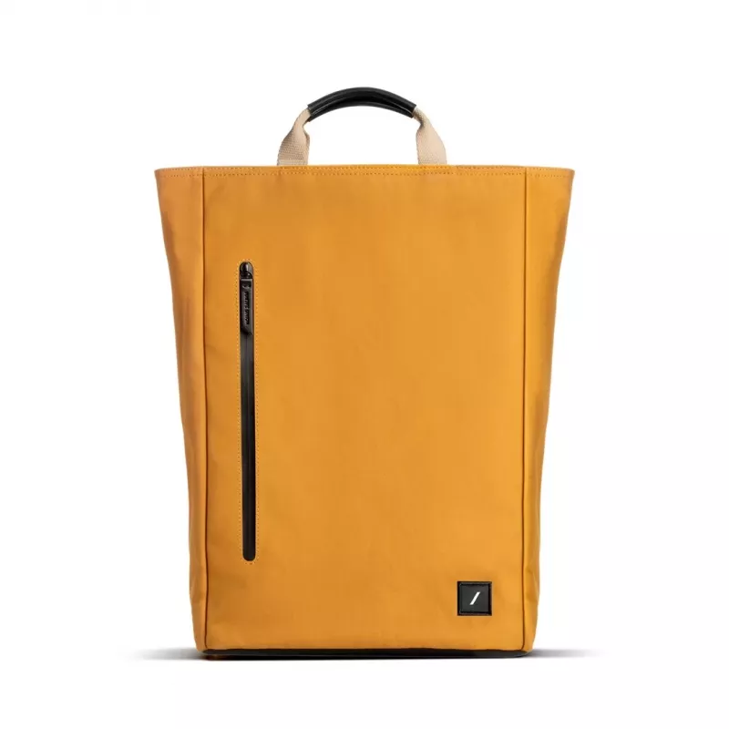 Mochila casual Native Union W.F.A Backpack amarilla 100% PET reciclado
