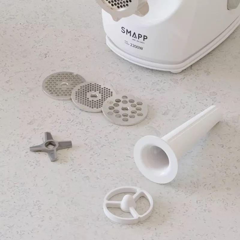 Picadora de carne eléctrica SMAPP 490.8 — 2200 W, 1 velocidad, 3 discos perforados (Ø 2,7–8 mm), blanca