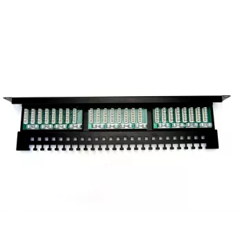 Digitus DN-91524U-EC panel de parcheo de 19" y 24 puertos Cat5e U/UTP, 1U, con soporte para cables, negro