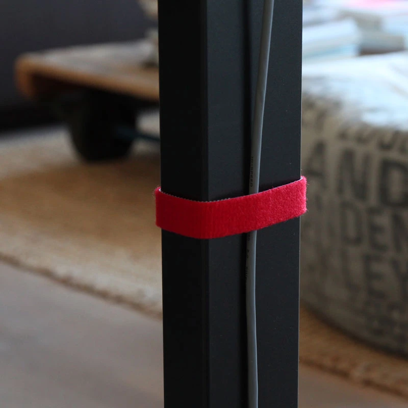 LABEL THE CABLE rollo de cinta de velcro de doble cara 4x 1 m - colores surtidos