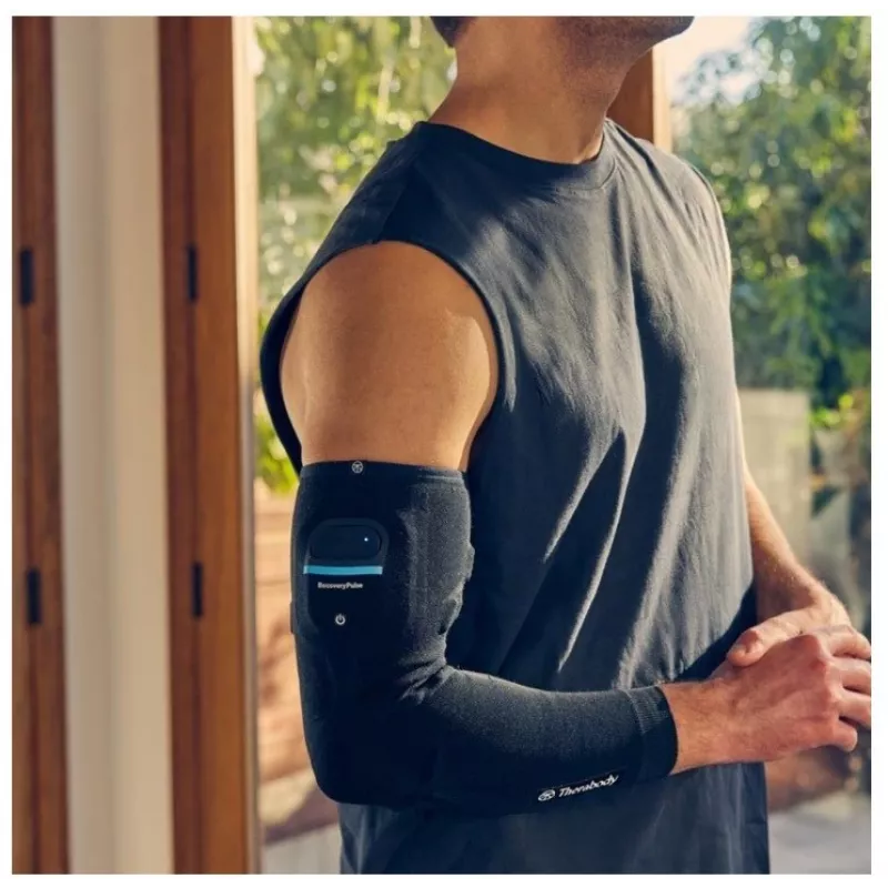 Therabody RecoveryPulse manga de compresión para brazo, negra