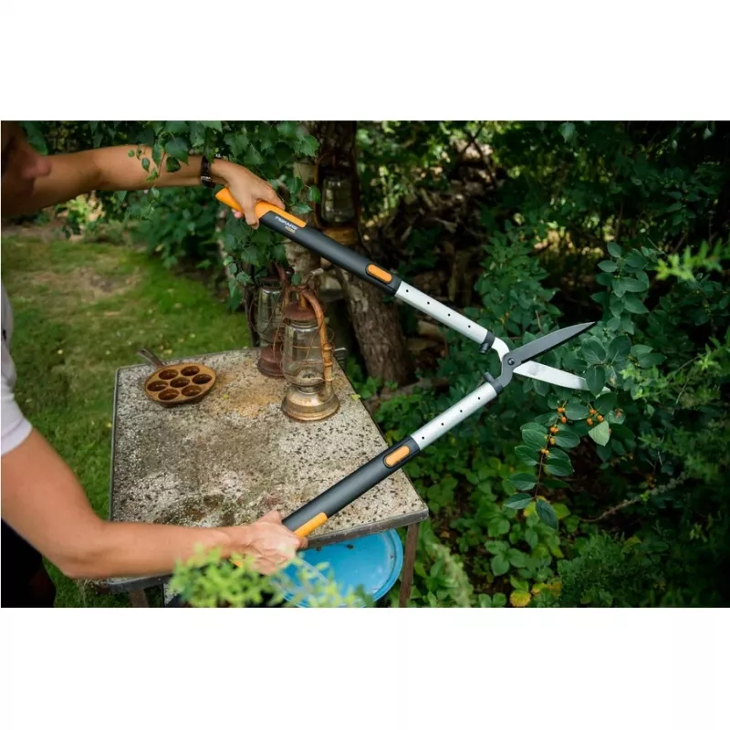 Tijera de seto Fiskars 114800