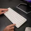 Teclado inalámbrico Tellur TLL491241 Mini blanco — diseño compacto, conexión inalámbrica