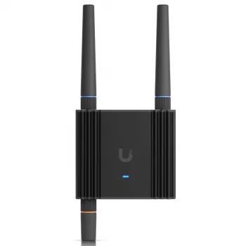 Router de red móvil Ubiquiti UMR-Ultra — 4G LTE, NanoSIM, Wi-Fi 2,4 GHz (802.11g), 2x RJ-45, 3 antenas SMA externas, 5–30 V DC