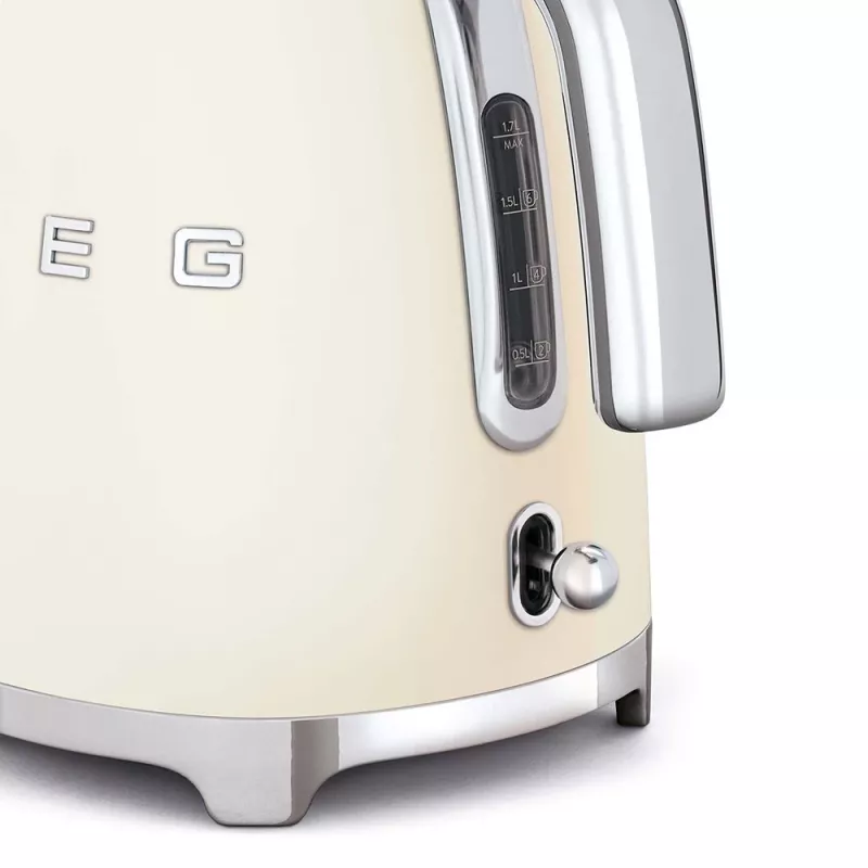 Hervidor Smeg 1.7L 2400W crema