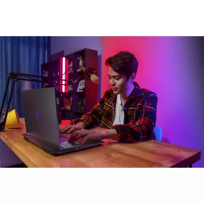 Portátil Acer Nitro 18 AI AN18-61-R698, AMD Ryzen AI 7 PRO 350 3.5 GHz, 18 inch WQXGA 2560×1600, 16 GB DDR5, 1 TB SSD, NVIDIA GeForce RTX 5060, Windows 11 Home, negro