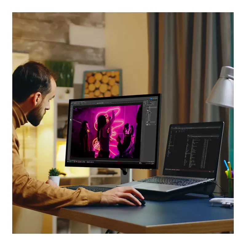 Alogic Clarity 27 monitor 5K con PD y pantalla táctil
