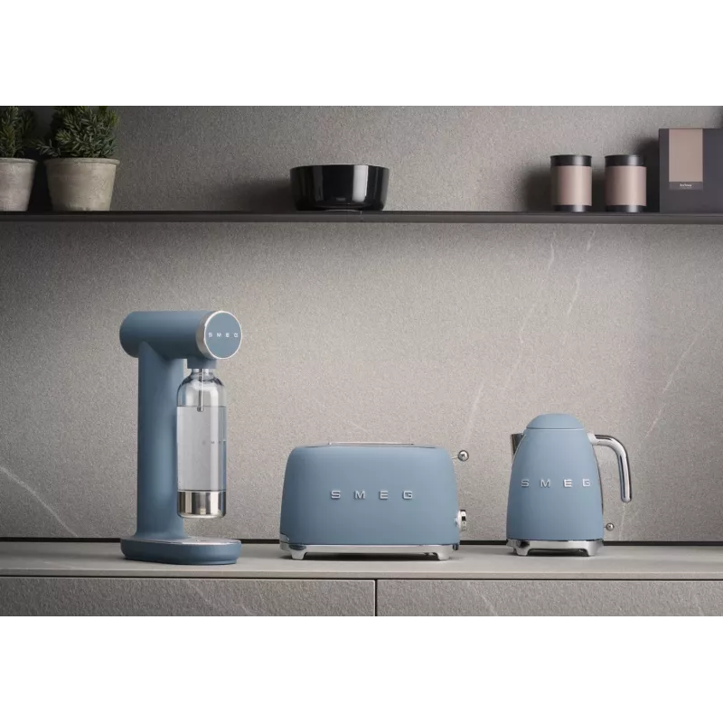 Smeg KLF03SBMEU hervidor 1,7 L 2400 W azul