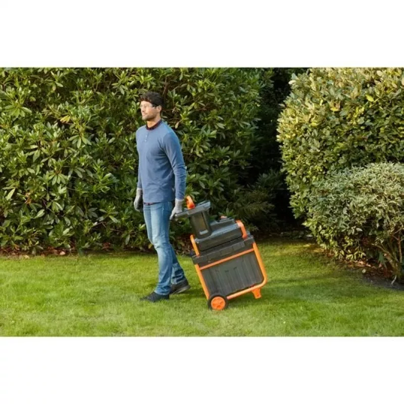 Black & Decker BEGAS5800-QS biotriturador de jardín 2800 W 45 L
