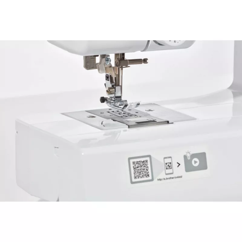 Máquina de coser Brother FS70WTx — 70 puntadas, pantalla LCD, 750 SPM, 5 mm de longitud, 7 mm de anchura
