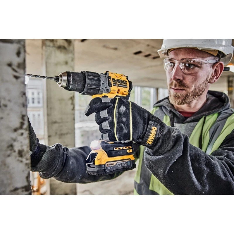 Taladro con empuñadura de pistola DeWalt DCD805NT-XJ — 18 V sin escobillas, 2000 rpm, 90 N·m, portabrocas de 13 mm, 1,34 kg