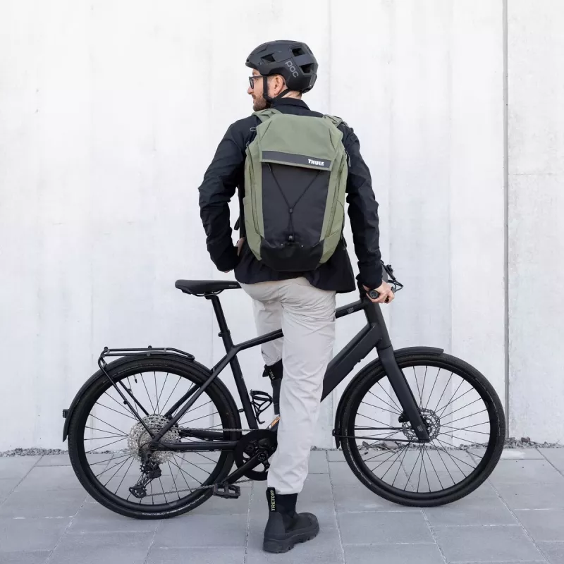 Mochila Thule Paramount Commuter 28L - negro