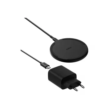 Cargador inalámbrico Belkin WIA012KQBK 15W con fuente de alimentación de 20W, negro