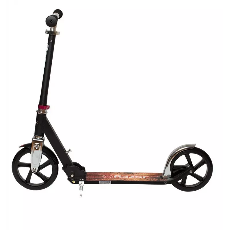 Patinete Razor A5 Lux — aluminio, ruedas de poliuretano de 20 cm, plegable, altura ajustable, carga máx. 100 kg, negro