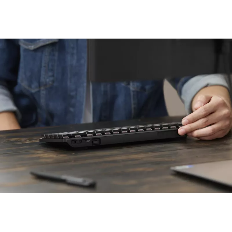 ASUS ProArt KD300 Teclado mecánico 65% RGB, USB + RF Wireless + Bluetooth, Negro