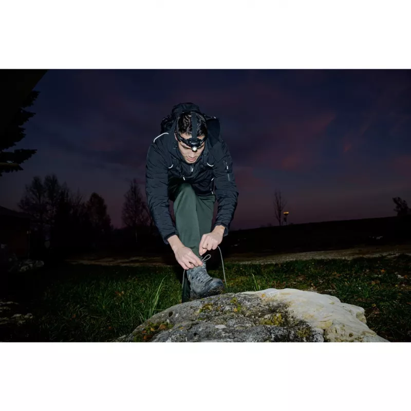 Brennenstuhl LuxPremium linterna frontal LED con sensor recargable
