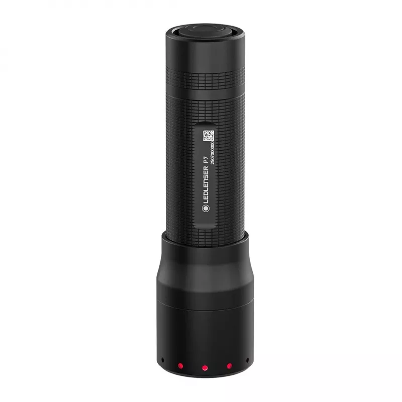 Linterna de mano Ledlenser P7 negra LED