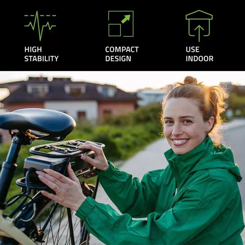 Cargador Qoltec 50761 para baterías de e-bike 36V | 42V | 2A | 5,5*2,5
