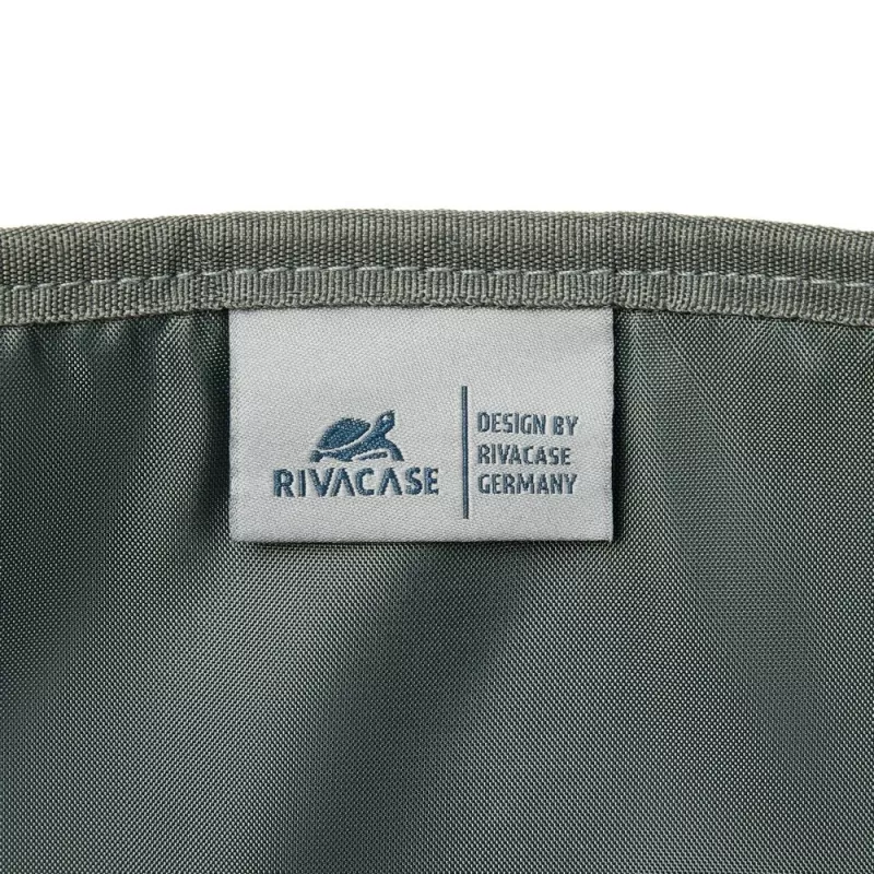 Mochila Rivacase 7826 Eden 14 ECO negra Rolltop para portátiles de 14