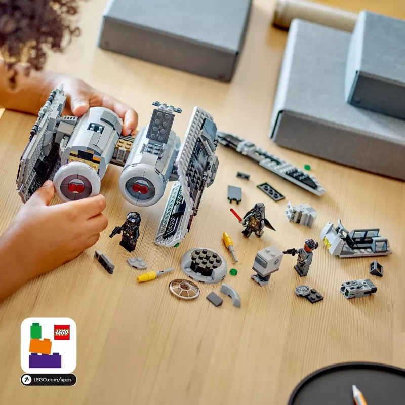 LEGO Star Wars 75347 Bombardero TIE
