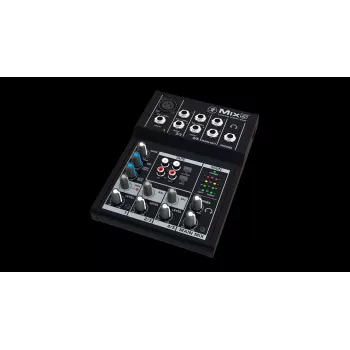 Mackie Mix5 5 canales 20 – 30000 Hz Negro