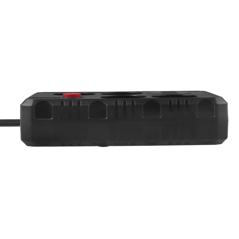 Regleta de enchufes MACLEAN MCE392 B — 4 enchufes, 3×USB, 110–240V, 2,1A, 2500W, cable de 1,5 m, negra