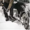 Pala para nieve con mango telescópico Fiskars X-SERIES