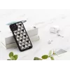 Funda para móvil iKins para iPhone 11 Pro – diseño piramidal negro