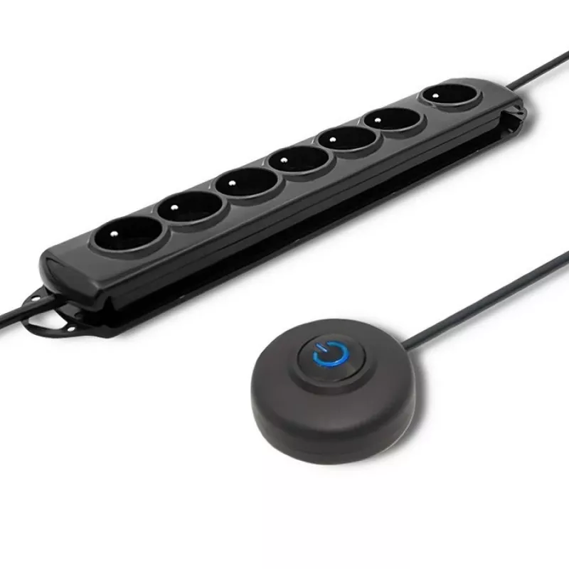 Protector contra sobretensiones Qoltec 50171 Negro 7 tomas AC 230V 1,5m