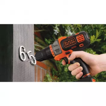 Herramienta multifunción oscilante Black & Decker MT218K-QW negra, naranja 8500 OPM