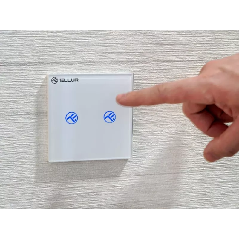 Interruptor WiFi inteligente Tellur SS2N — 2 puertos, 1800 W en total, 10 A por canal