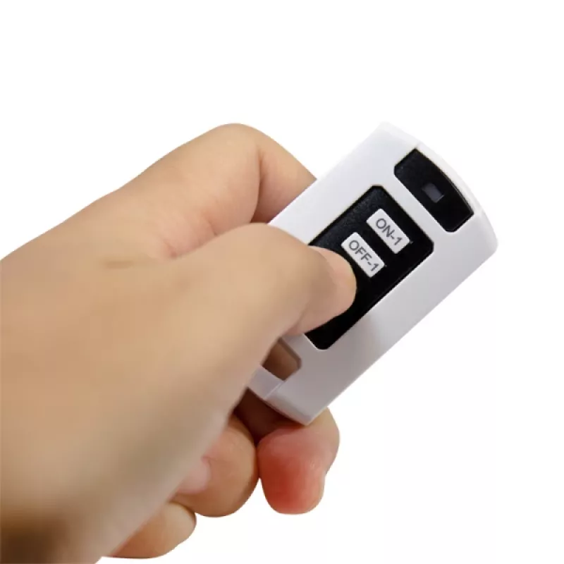 Regleta de enchufes LogiLink LPS402 1,5 m 5 tomas AC para interior blanco