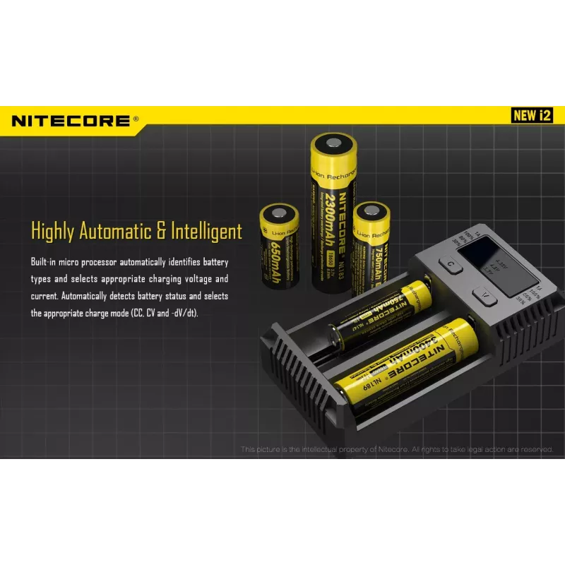 Cargador de baterías Nitecore NEW i2 — cargador de 2 canales para LiFePO4, Li-Ion, NiMH; entrada 100–240V; salida 9–12V; compatible con AAAA/C/D/AAA/AA; negro