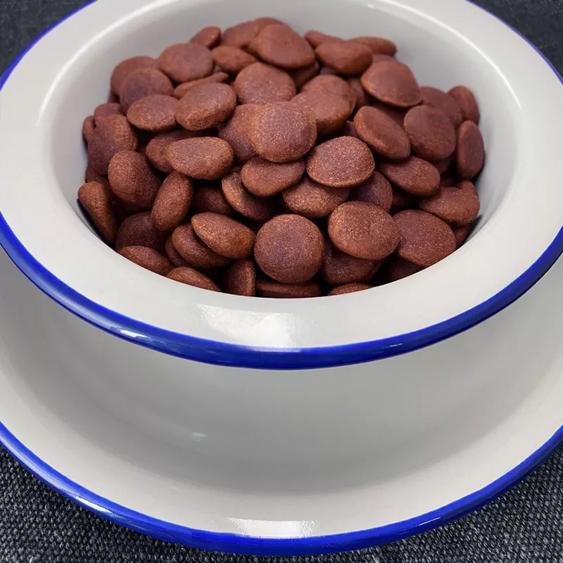 FOLK Razas medianas y grandes Tradicional estofado de caza de Masuria con remolacha y arándanos rojos - Comida seca para perros - 12 kg
