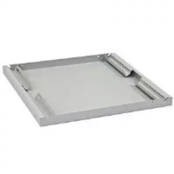 Estante Triton con perforación 1U 150mm Triton RAC-UP-150-A4