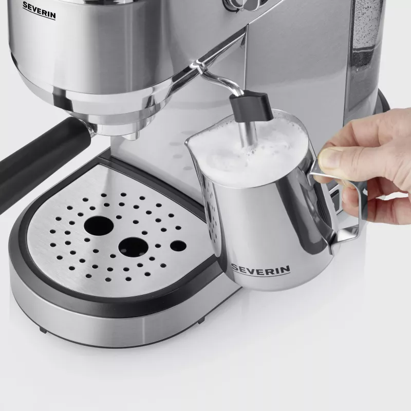 Cafetera expreso SEVERIN Newspresa KA 5997 — semiautomática, depósito de agua de 1 l, 1350 W, café molido, negra/acero inoxidable cepillado/cromo
